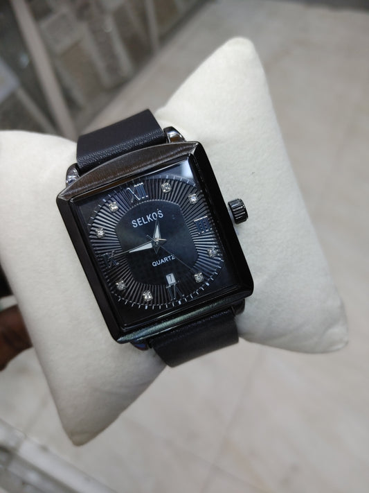 Elegant Selkos Leather Black Watch