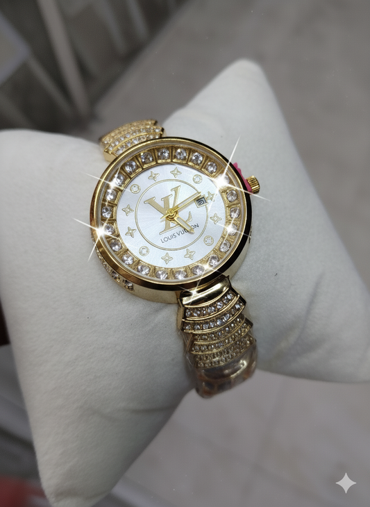 Luis vutton Ladies Elegant Watch